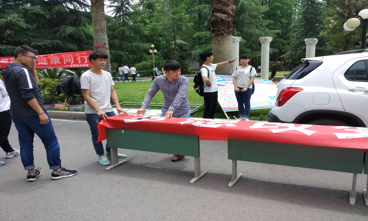 1495761626219548.png 图片1.png